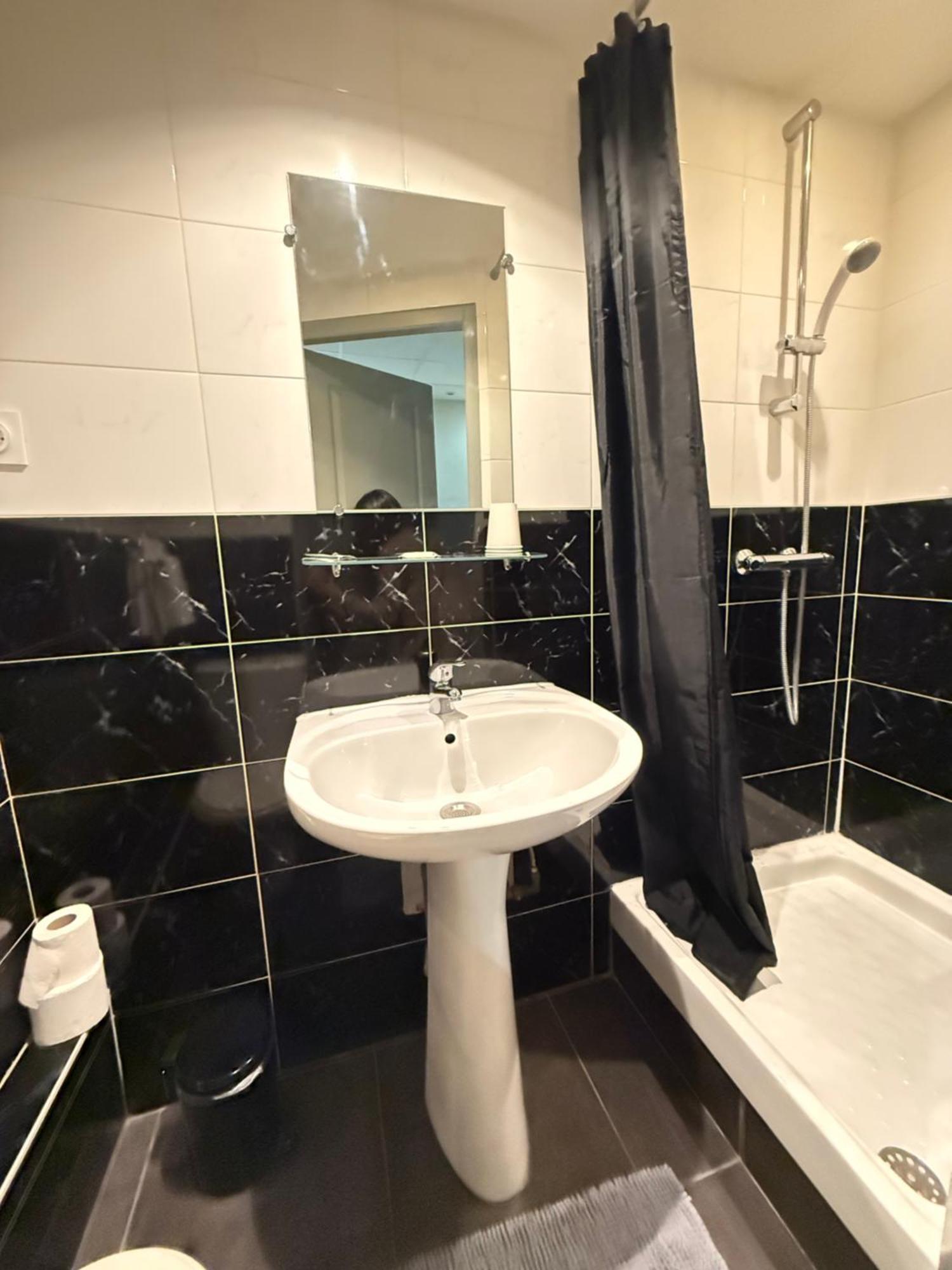 Hotel Relais Sud Valence  Eksteriør billede